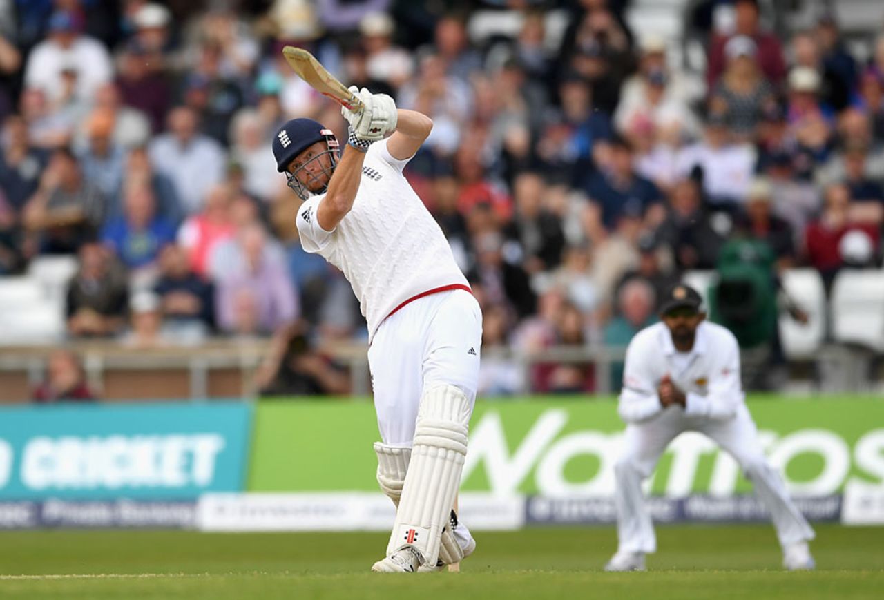 Jonny Bairstow drills one down the ground, England v Sri Lanka, 1st Test, Headingley, 2nd day, May 20, 2016