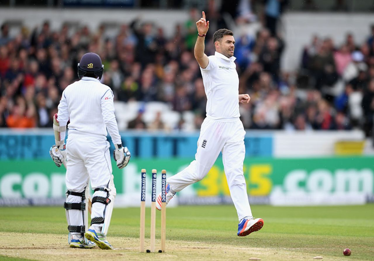 Kusal Mendis dragged on against James Anderson, England v Sri Lanka, 1st Test, Headingley, 3rd day, May 21, 2016
