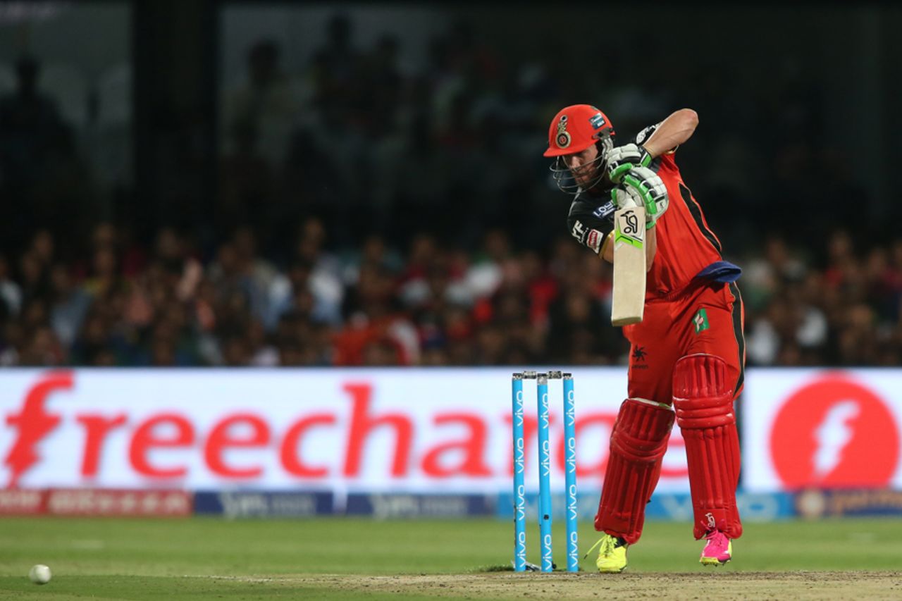 AB de Villiers punches one into the covers, Gujarat Lions v Royal Challengers Bangalore, IPL 2016, Qualifier 1, Bangalore, May 24, 2016