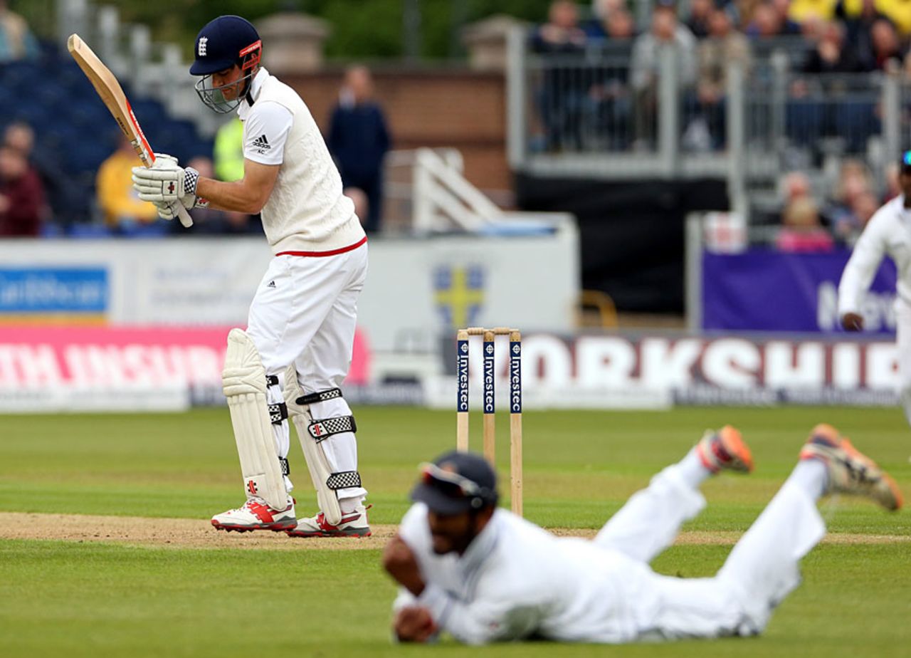 Alastair Cook fell to a diving catch at second slip, England v Sri Lanka, 2nd Test, Chester-le-Street, 1st day, May 27, 2016