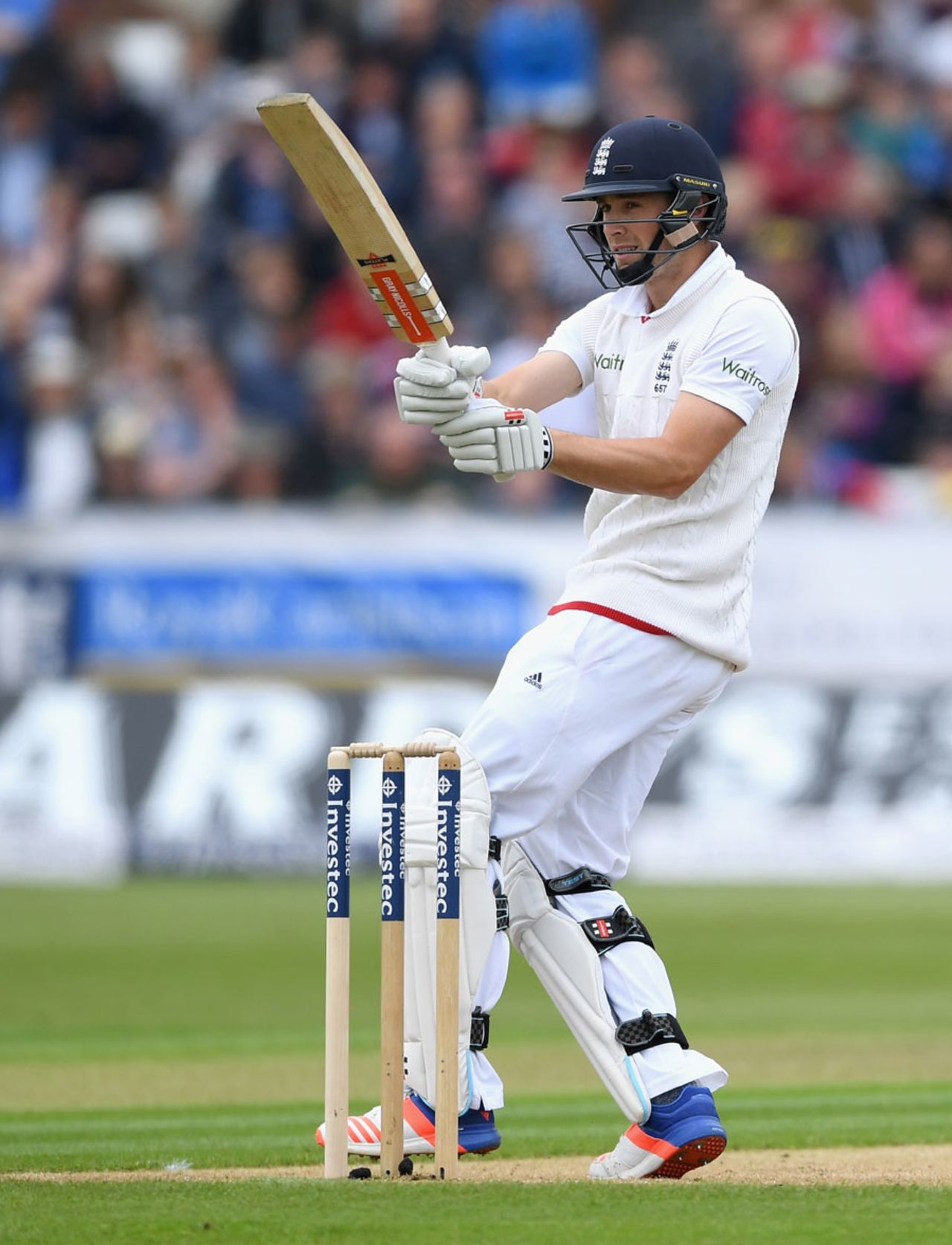 Chris Woakes pulls through the leg-side, England v Sri Lanka, 2nd Test, Chester-le-Street, 2nd day, May 28, 2016