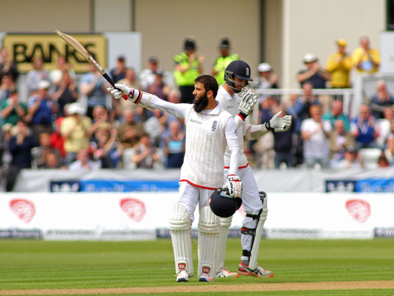 Moeen Ali's second Test hundred came two years after his first, England v Sri Lanka, 2nd Test, Chester-le-Street, 2nd day, May 28, 2016