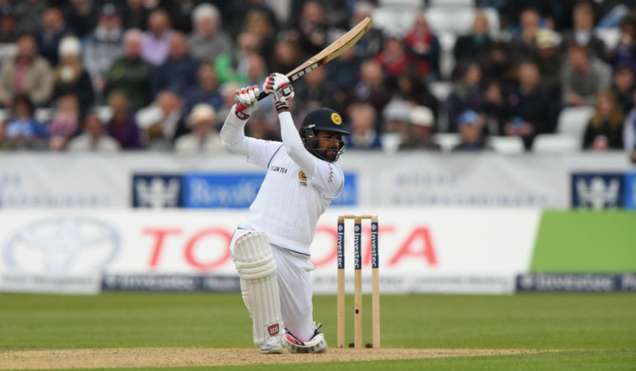 Lahiru Thirimanne was promoted to No. 4, England v Sri Lanka, 2nd Test, Chester-le-Street, 3rd day, May 29, 2016