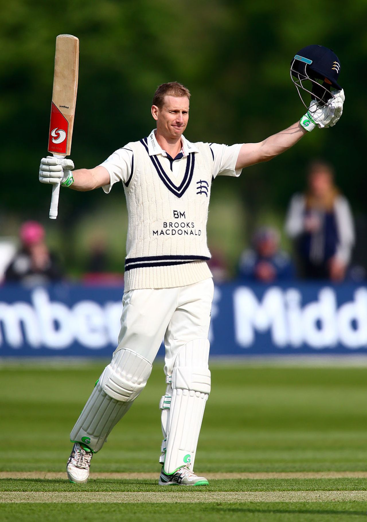 Adam Voges led Middlesex with a century, Middlesex v Hampshire, County Championship, Division One, Merchant Taylors' School, 1st day, May 29, 2016