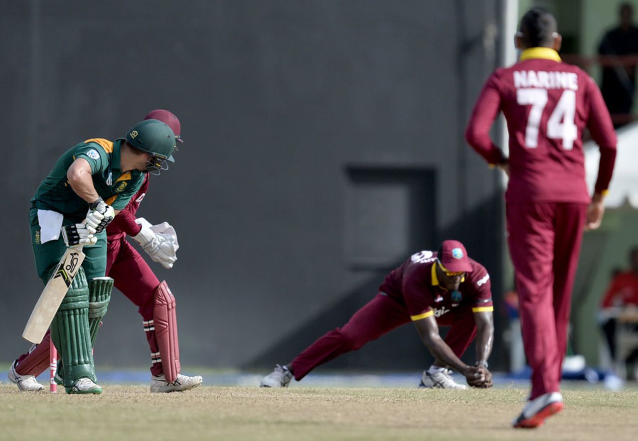 Sunil Narine had Rilee Rossouw caught at slip, West Indies v South Africa, ODI tri-series, 1st match, Providence, June 3, 2016