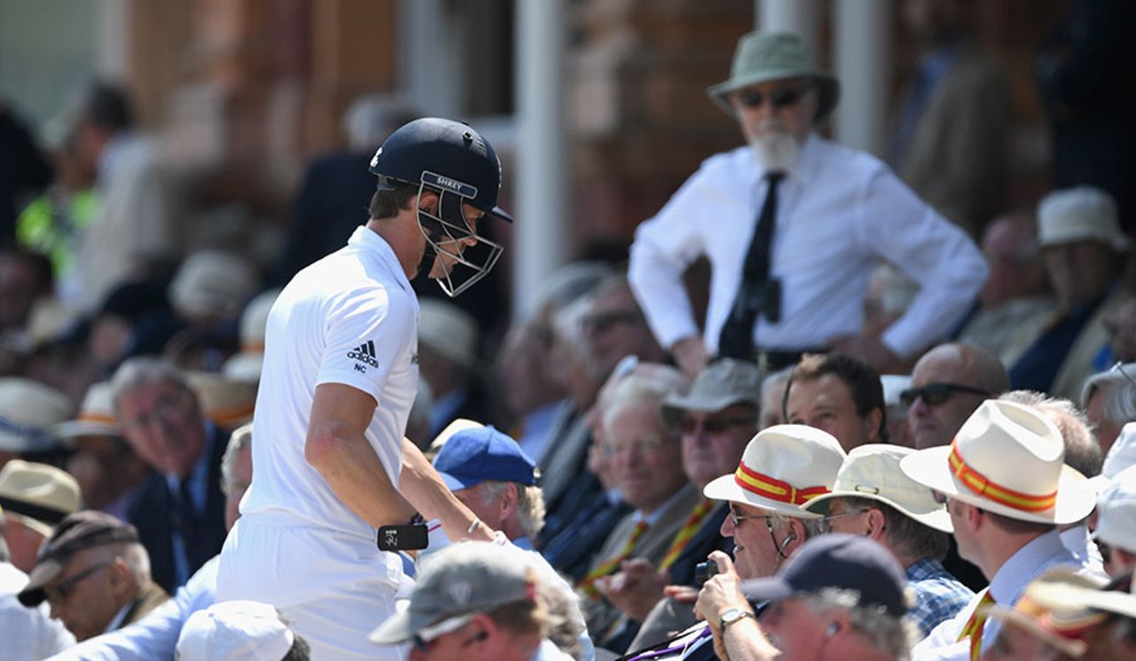 Nick Compton returns to the pavilion after falling for 1, England v Sri Lanka, 3rd Investec Test, Lord's, 1st day, June 9, 2016
