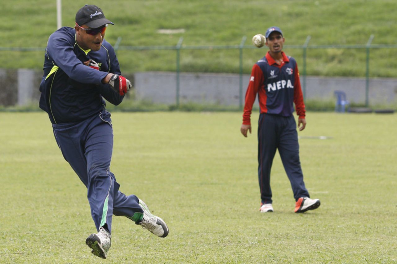 Paras Khadka fires a throw during a Nepal training camp, Kathmandu, June 12, 2016