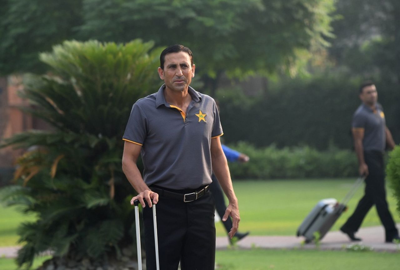 Younis Khan and Pakistan's players were at the NCA ahead of their departure for England, Lahore, June 18, 2016
