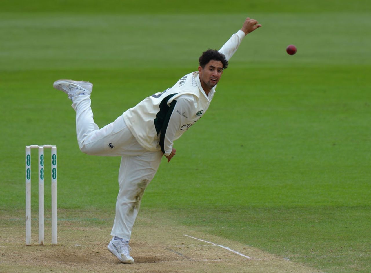 Brett D'Oliveira had figures of 1 for 57, Derbyshire v Worcestershire, County Championship, Division Two, Derby, 3rd day, June 22, 2016