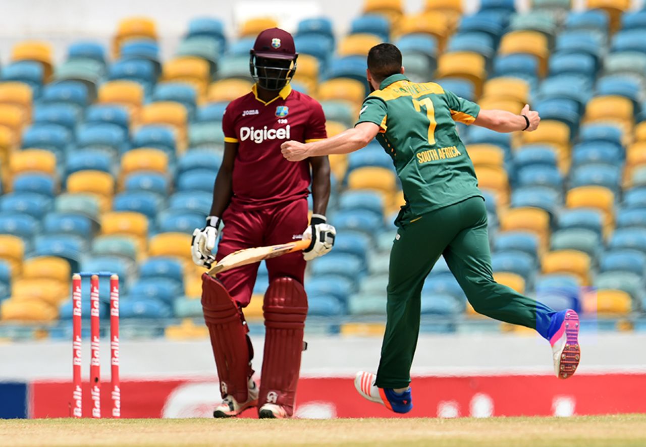 Wayne Parnell is ecstatic after dismissing Andre Fletcher in the second over, West Indies v South Africa, ODI tri-series, Bridgetown, June 24, 2016