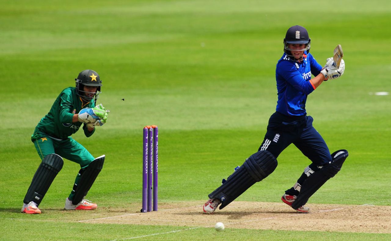 Georgia Elwiss struck 77 off 78 balls, England v Pakistan, 3rd women's ODI, Taunton, June 27, 2016
