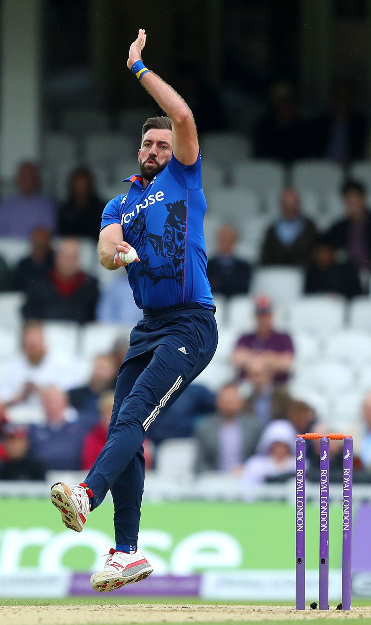Liam Plunkett couldn't make an early breakthrough on this occasion, England v Sri Lanka, 4th ODI, The Oval, June 29, 2016