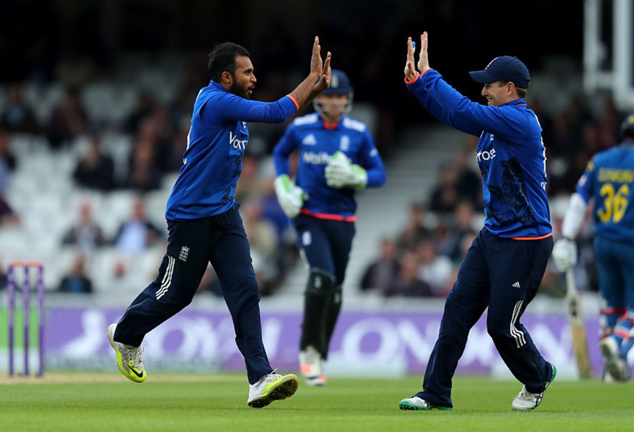 Adil Rashid struck after a lengthy rain delay, England v Sri Lanka, 4th ODI, The Oval, June 29, 2016