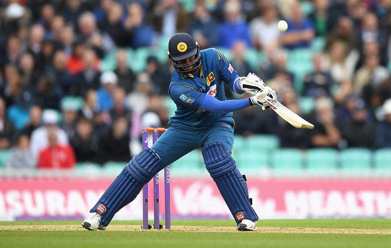 Angelo Mathews scoops over his shoulder, England v Sri Lanka, 4th ODI, The Oval, June 29, 2016