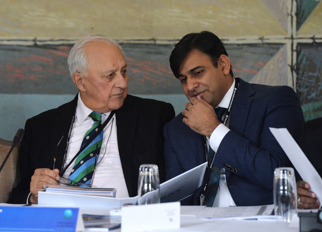 PCB's Shaharyar Khan and Subhan Ahmad attend the ICC meeting, Edinburgh, June 30, 2016