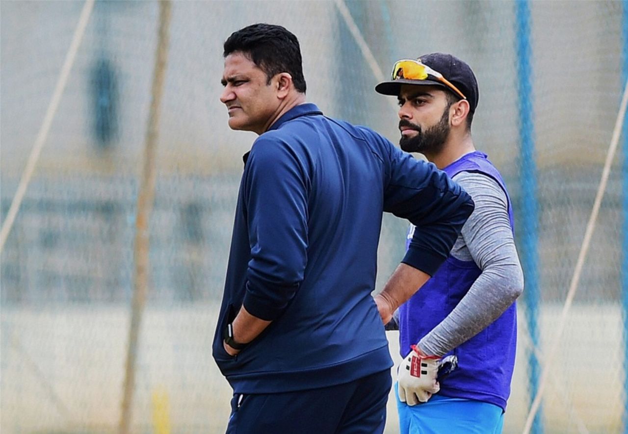 Anil Kumble and Virat Kohli supervise India's practice session, Bangalore, July 1, 2016