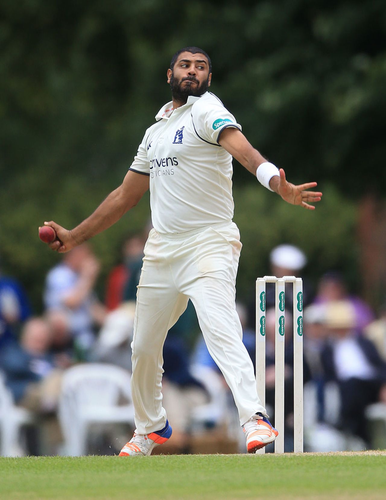 Jeetan Patel took a ten-wicket match haul to rout Surrey, Surrey v Warwickshire, County Championship, Division One, Guildford, 3rd day, July 4, 2016