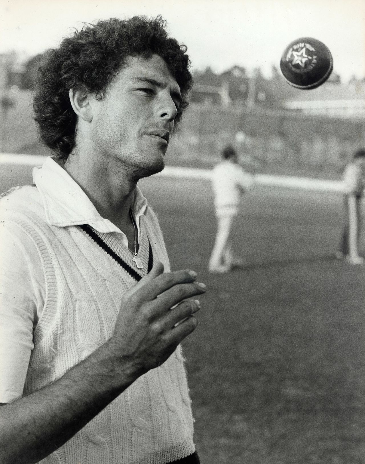Newly selected bowler Mike Whitney at his first official practice with the New South Wales Sheffield Shield squad, October 7, 1980