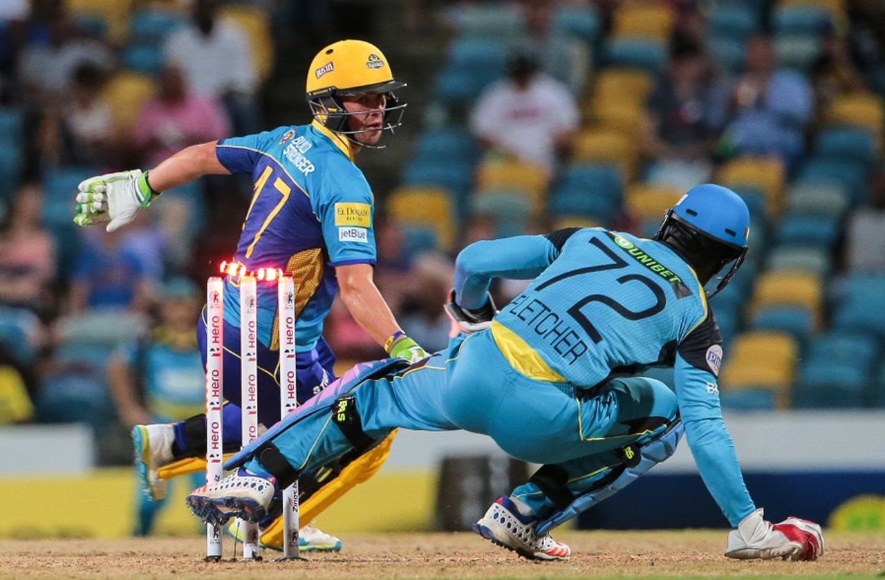 AB de Villiers scrambles back to avoid being stumped, Barbados Tridents v St Lucia Zouks, CPL 2016, Bridgetown, July 17, 2016