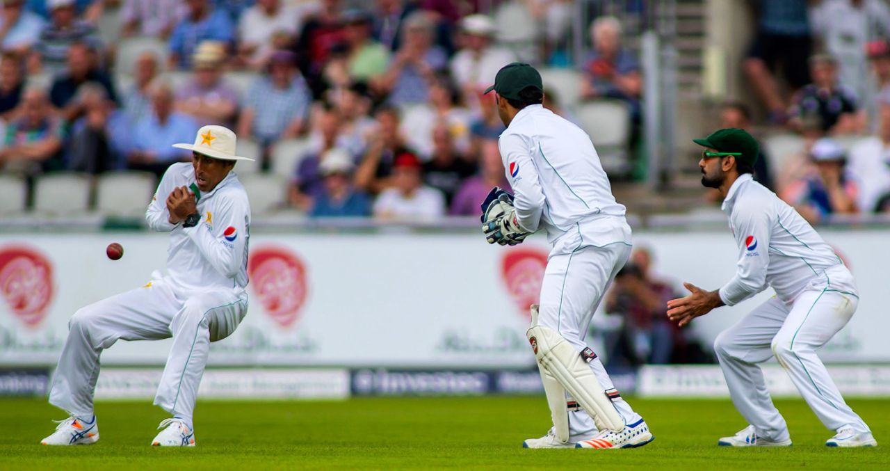 Younis Khan drops a catch from James Vince, England v Pakistan, 2nd Investec Test, Old Trafford, 1st day, July 22, 2016