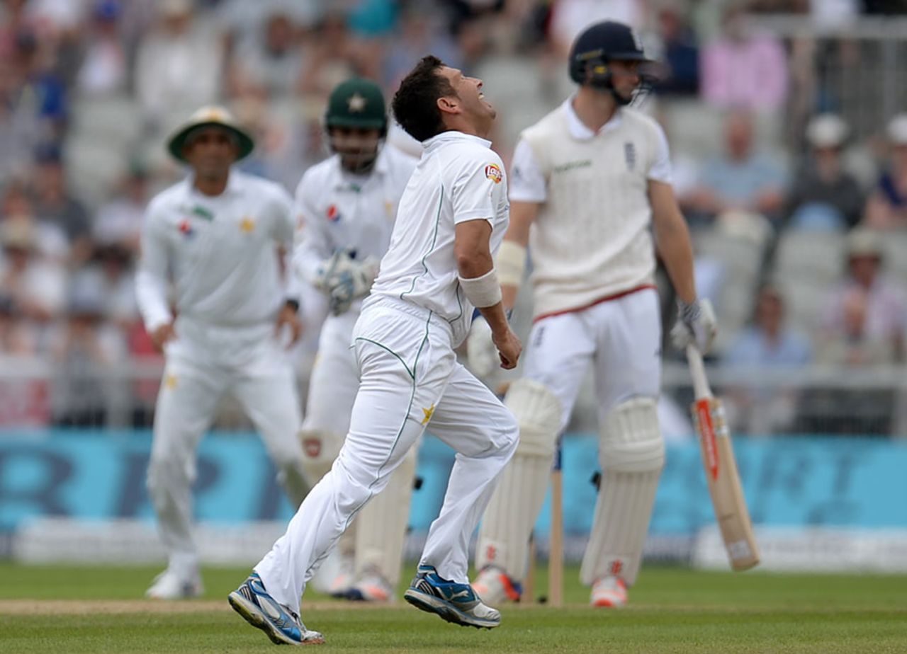 Yasir Shah finally claimed his first wicket when he removed Chris Woakes, England v Pakistan, 2nd Investec Test, Old Trafford, 2nd day, July 23, 2016