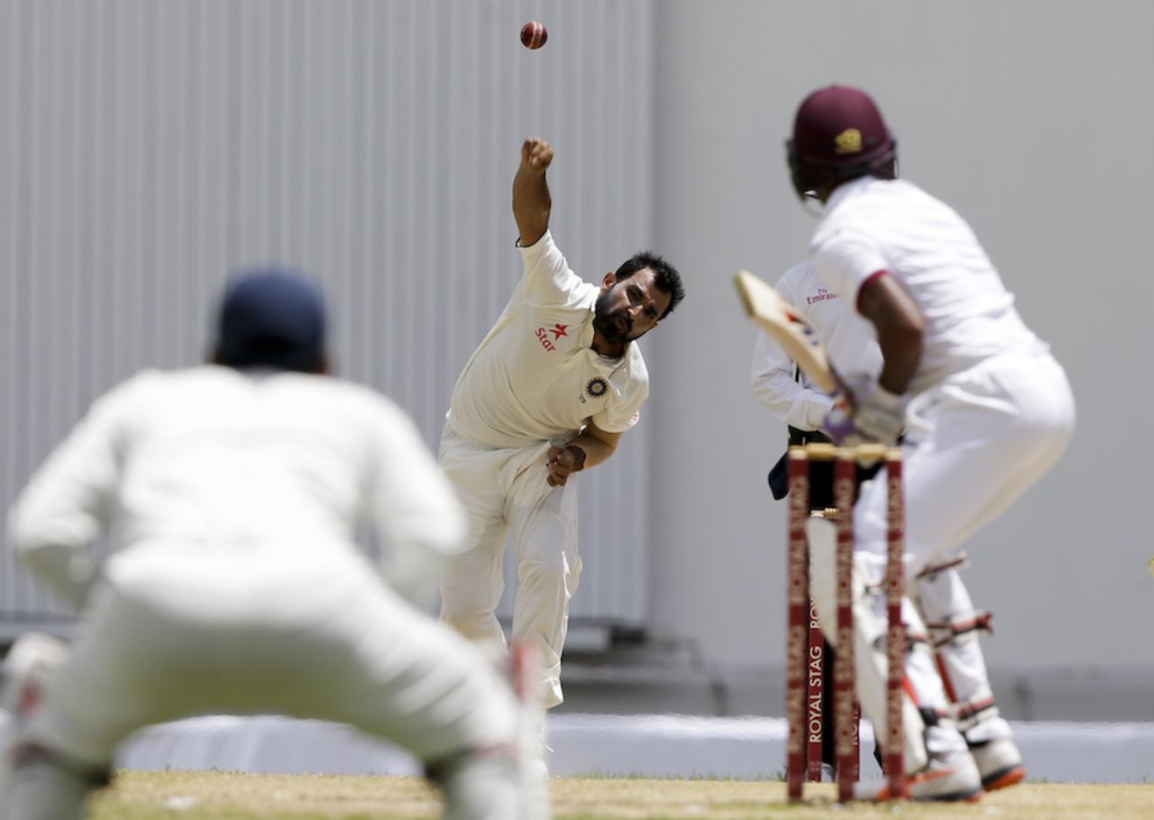 Mohammed Shami dented the West Indies middle order, West Indies v India, 1st Test, Antigua, 3rd day, July 23, 2016