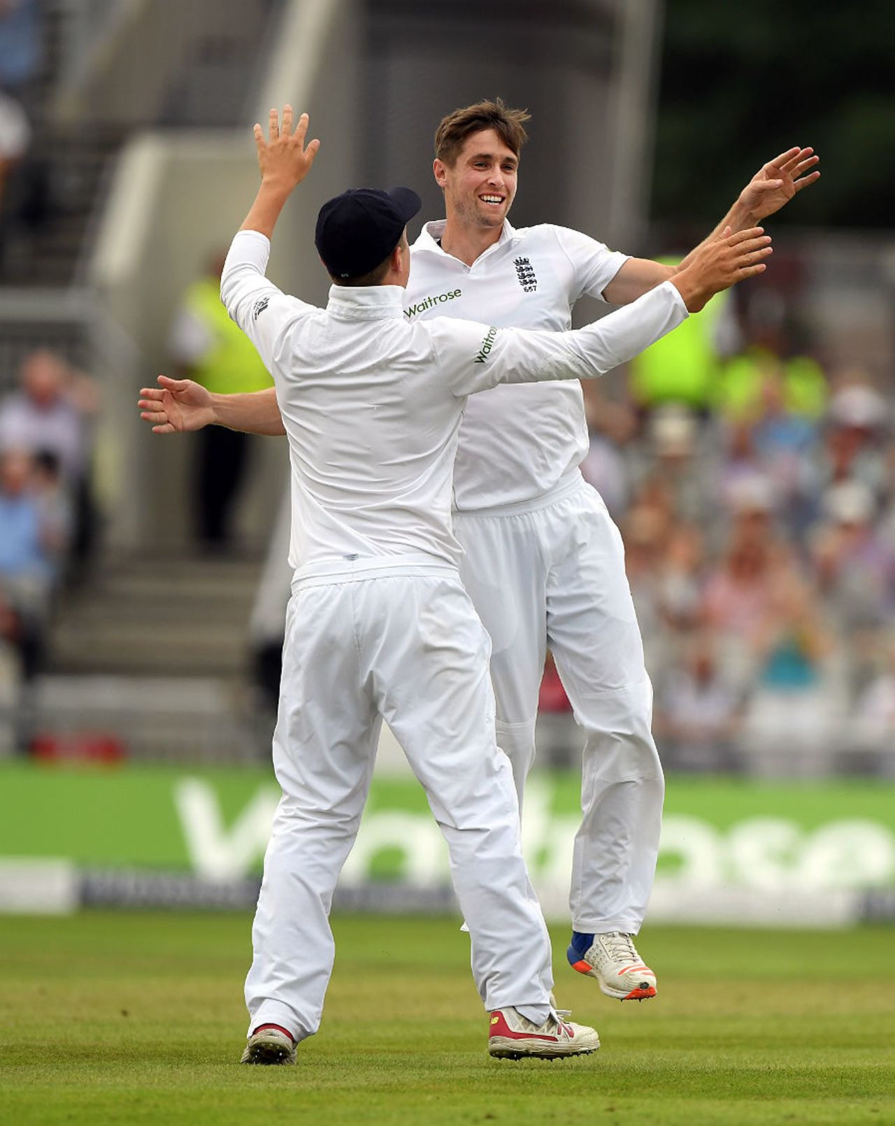 Chris Woakes claimed the wicket of Mohammad Hafeez, England v Pakistan, 2nd Investec Test, Old Trafford, 2nd day, July 23, 2016