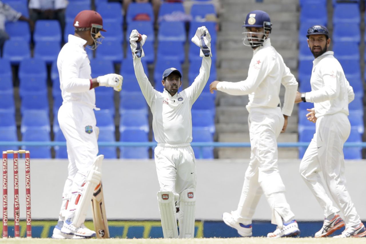 India's caught-behind appeal off Marlon Samuels was unsuccessful after the third umpire ruled that the ball had not carried, West Indies v India, 1st Test, Antigua, 4th day, July 24, 2016