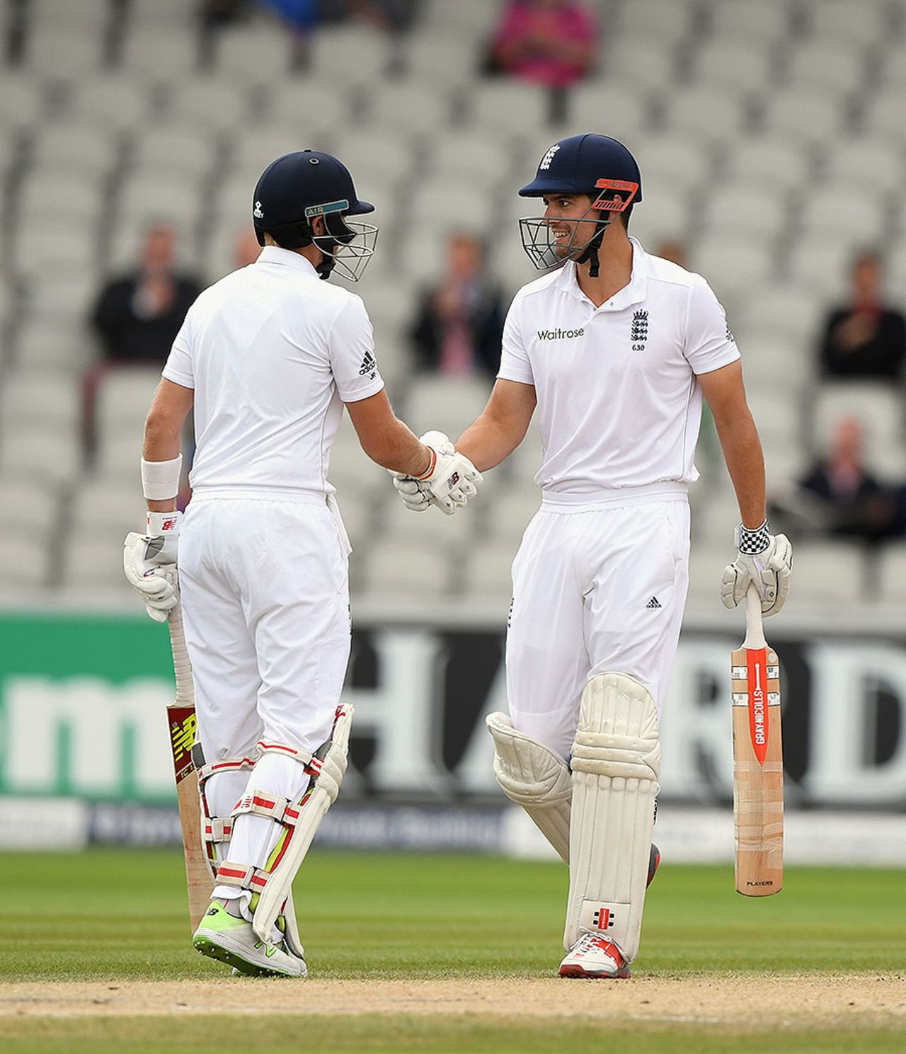 Alastair Cook and Joe Root extended their second-wicket stand, England v Pakistan, 2nd Investec Test, Old Trafford, 4th day, July 25, 2016