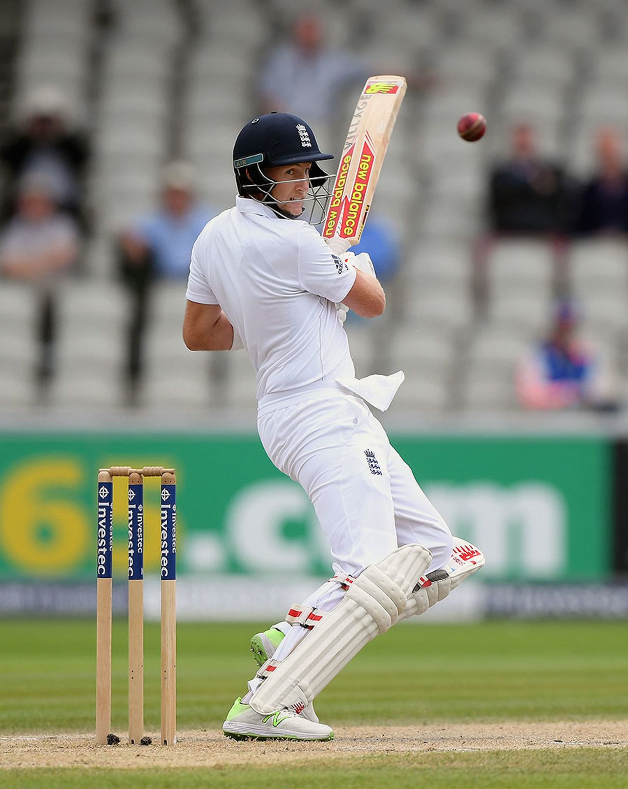 Joe Root cuts during his 38-ball fifty, England v Pakistan, 2nd Investec Test, Old Trafford, 4th day, July 25, 2016