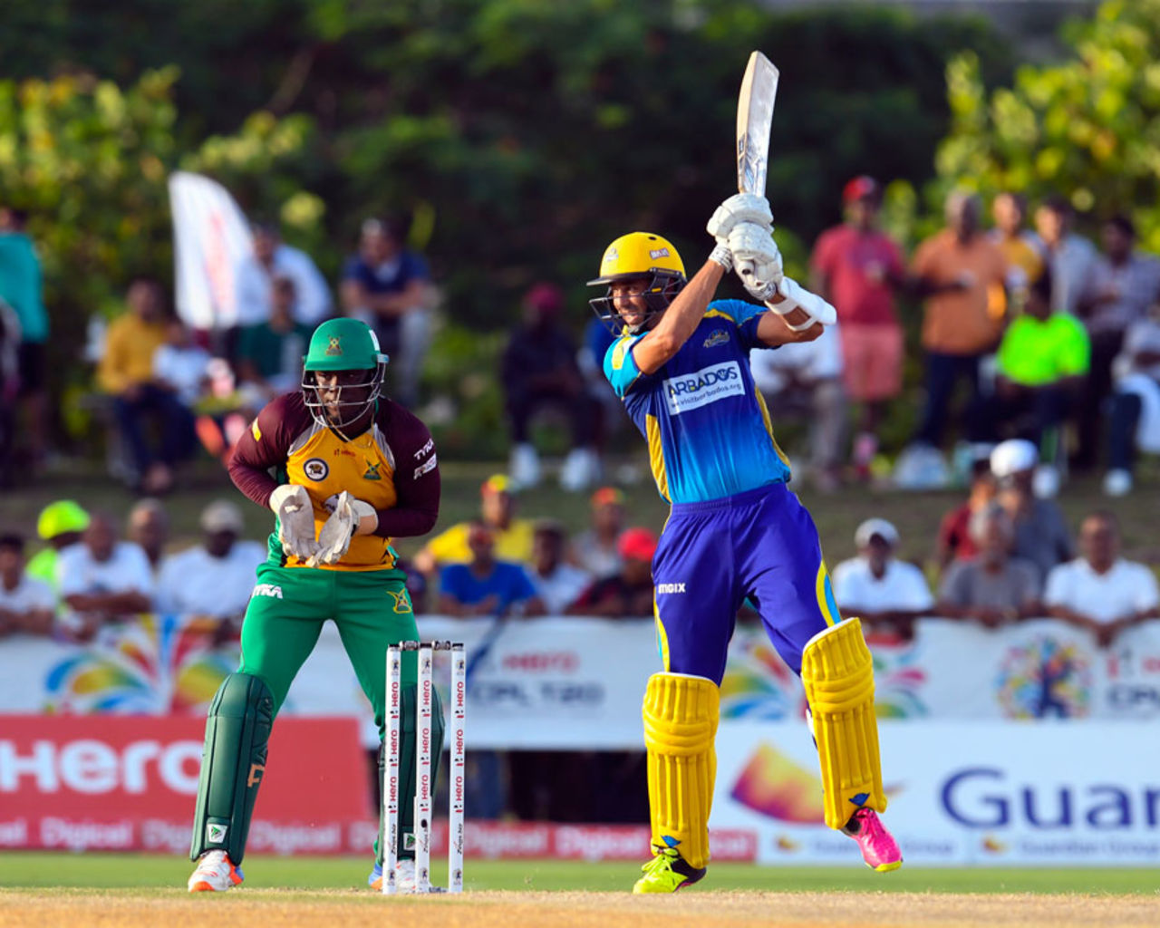 David Wiese pings one through point, Barbados Tridents v Guyana Amazon Warriors, CPL 2016, Lauderhill, July 28, 2016