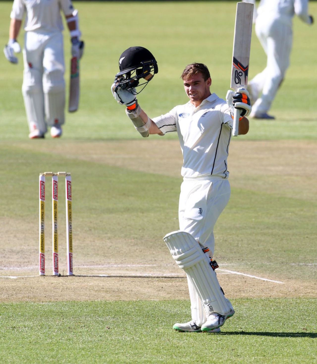 Tom Latham celebrates his fourth Test hundred, Zimbabwe v New Zealand, 1st Test, Bulawayo, 2nd day, July 29, 2016