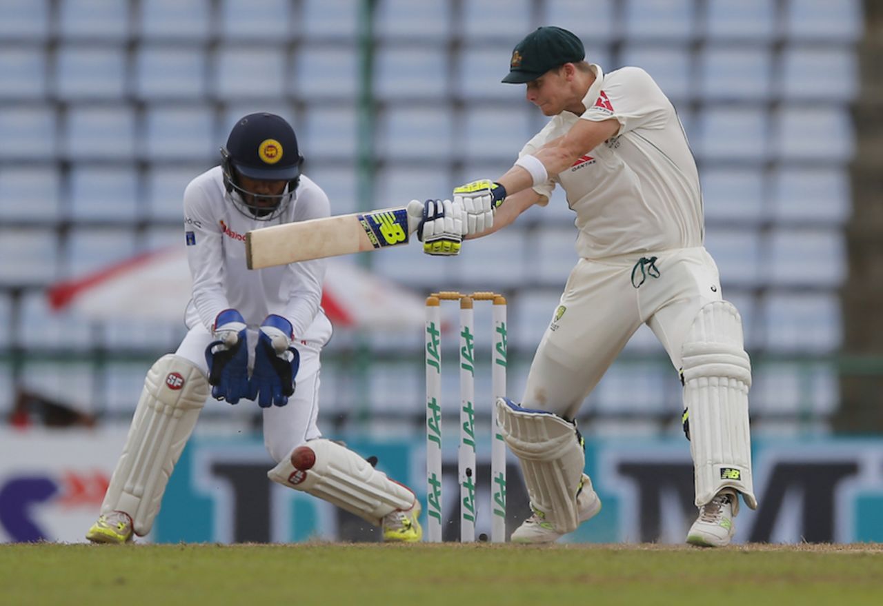 Steven Smith attempts a cut, Sri Lanka v Australia, 1st Test, Pallekele, 5th day, July 30, 2016