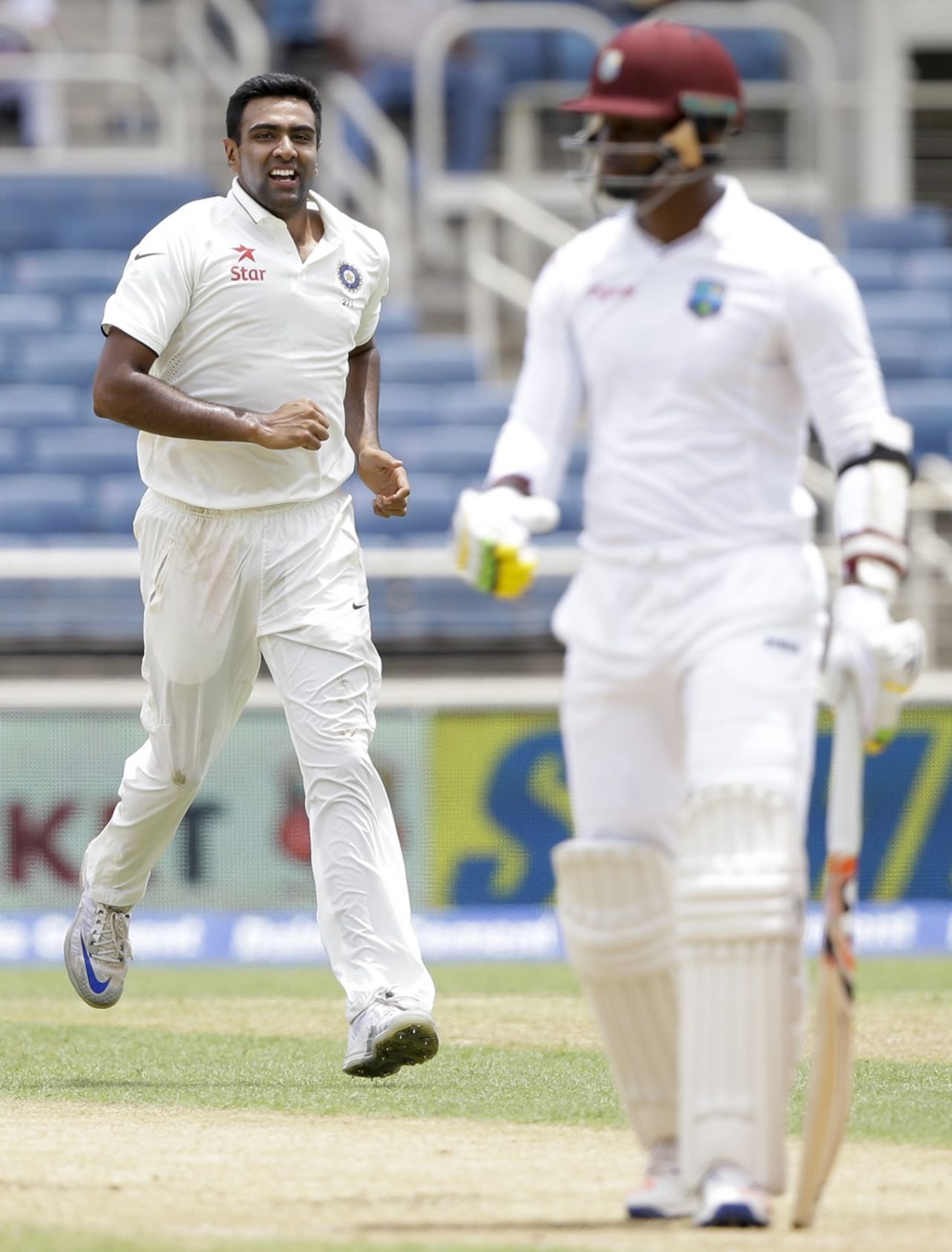 R Ashwin beat Marlon Samuels in flight, West Indies v India, 2nd Test, Kingston, 1st day, July 30, 2016