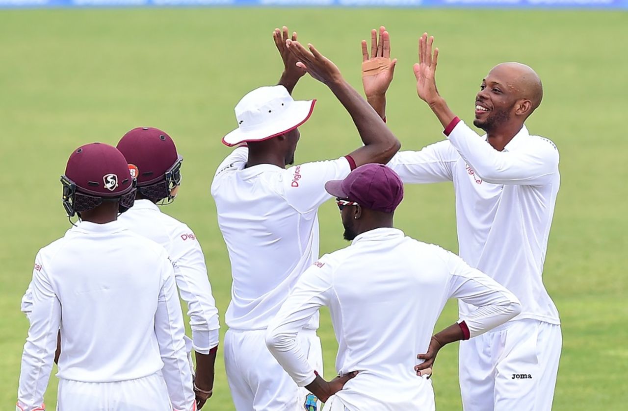 Roston Chase picked up his first five-wicket haul, West Indies v India, 2nd Test, Kingston, 3rd day, August 1, 2016