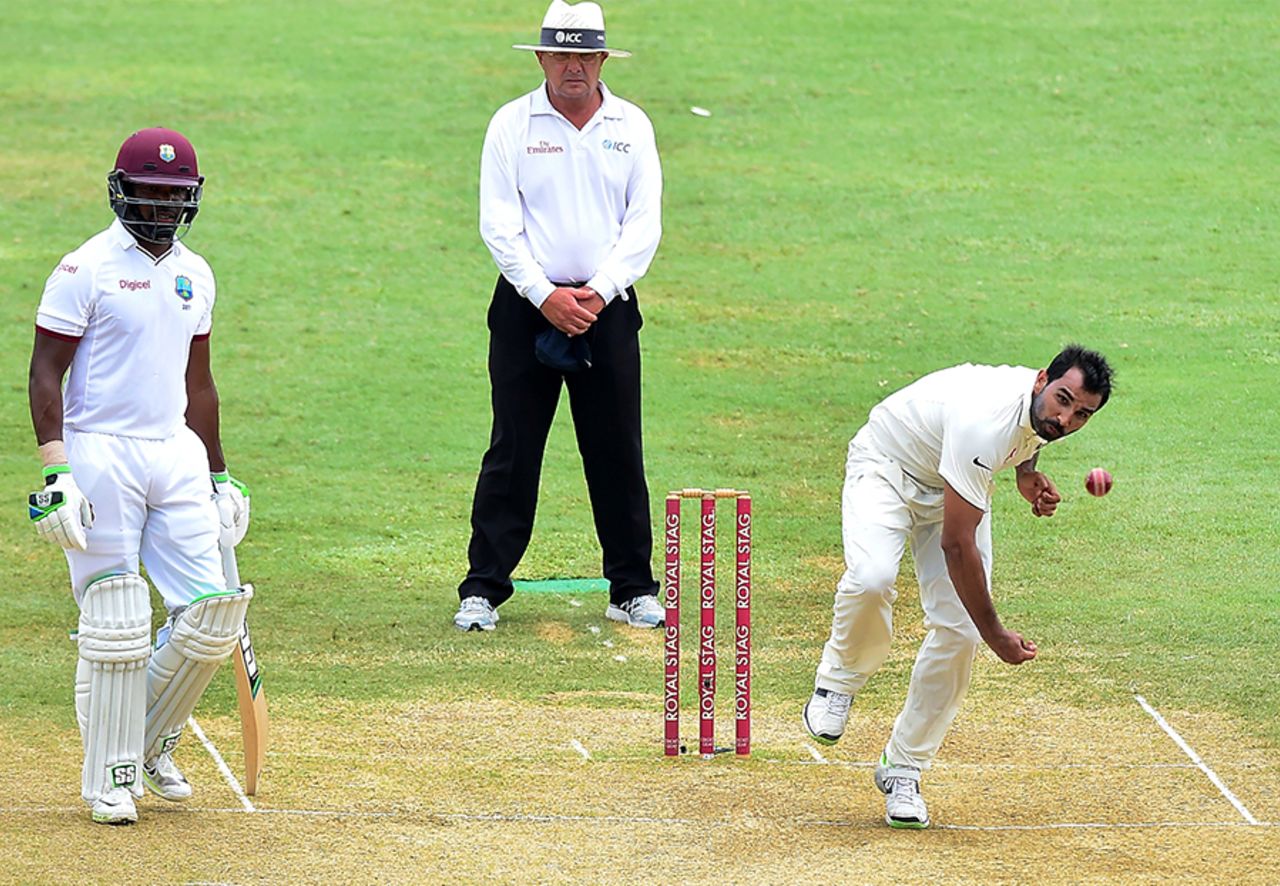 Mohammed Shami delivers a ball, West Indies v India, 2nd Test, Kingston, 4th day, August 2, 2016