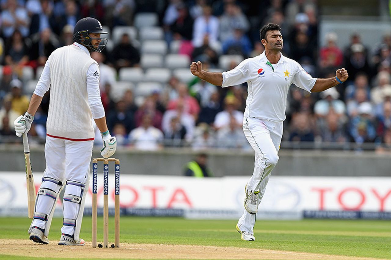 Sohail Khan claimed his third wicket when James Vince was caught in the slips for 39, England v Pakistan, 3rd Test, Edgbaston, 1st day, August 3, 2016