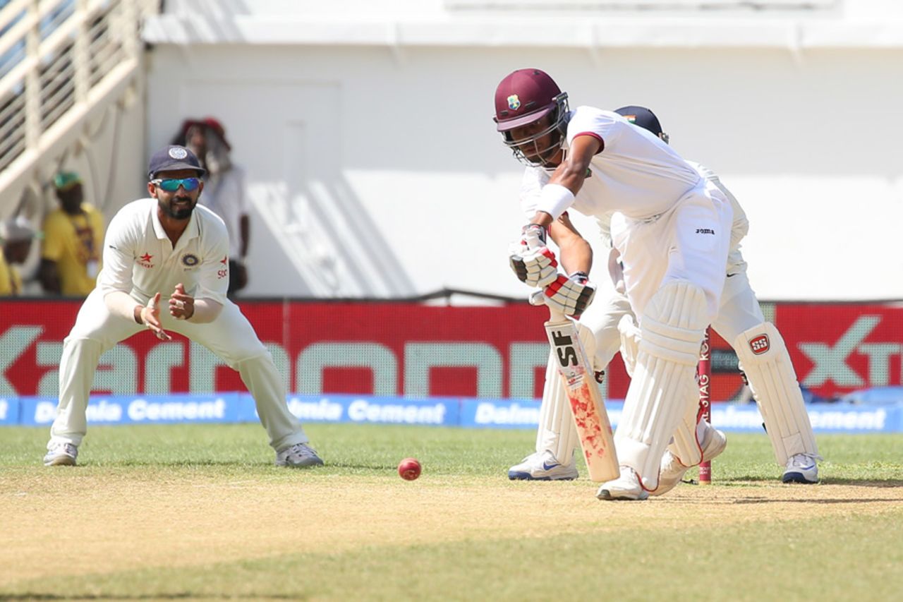 Roston Chase blocks out a ball, West Indies v India, 2nd Test, Kingston, 5th day, August 3, 2016