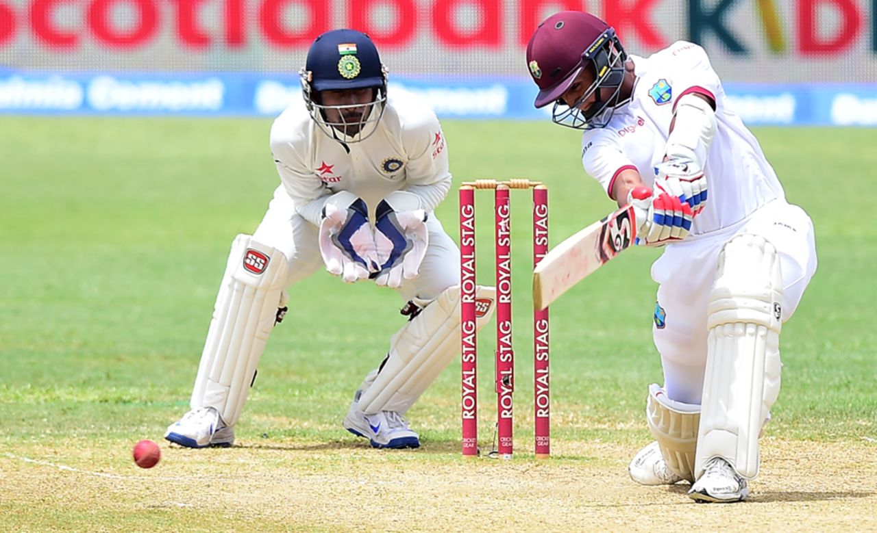 Shane Dowrich drives forcefully through the covers, West Indies v India, 2nd Test, Kingston, 5th day, August 3, 2016