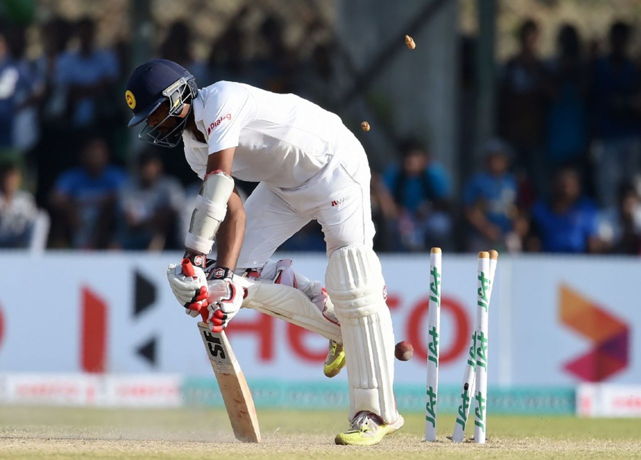 Dilruwan Perera was cleaned up by a Mitchell Starc yorker, Sri Lanka v Australia, 2nd Test, Galle, 2nd day, August 5, 2016