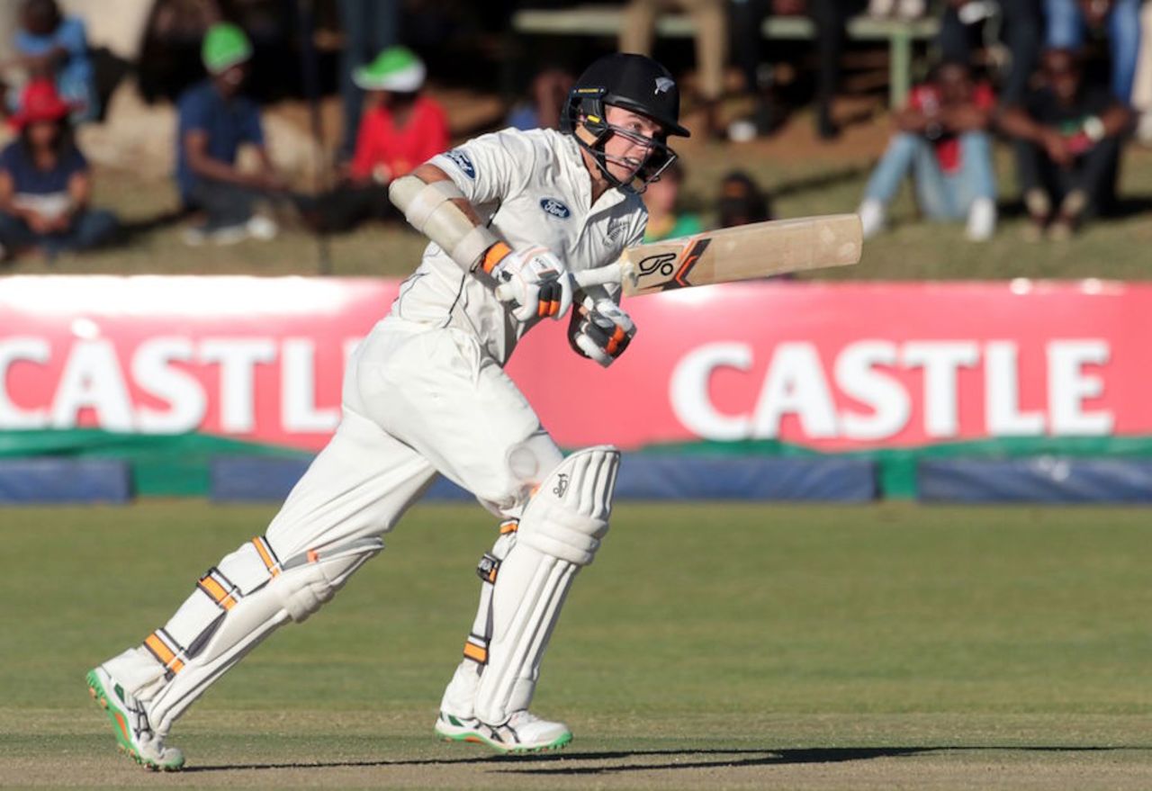 Tom Latham sets off for a run, Zimbabwe v New Zealand, 2nd Test, Bulawayo, 1st day, August 6, 2016
