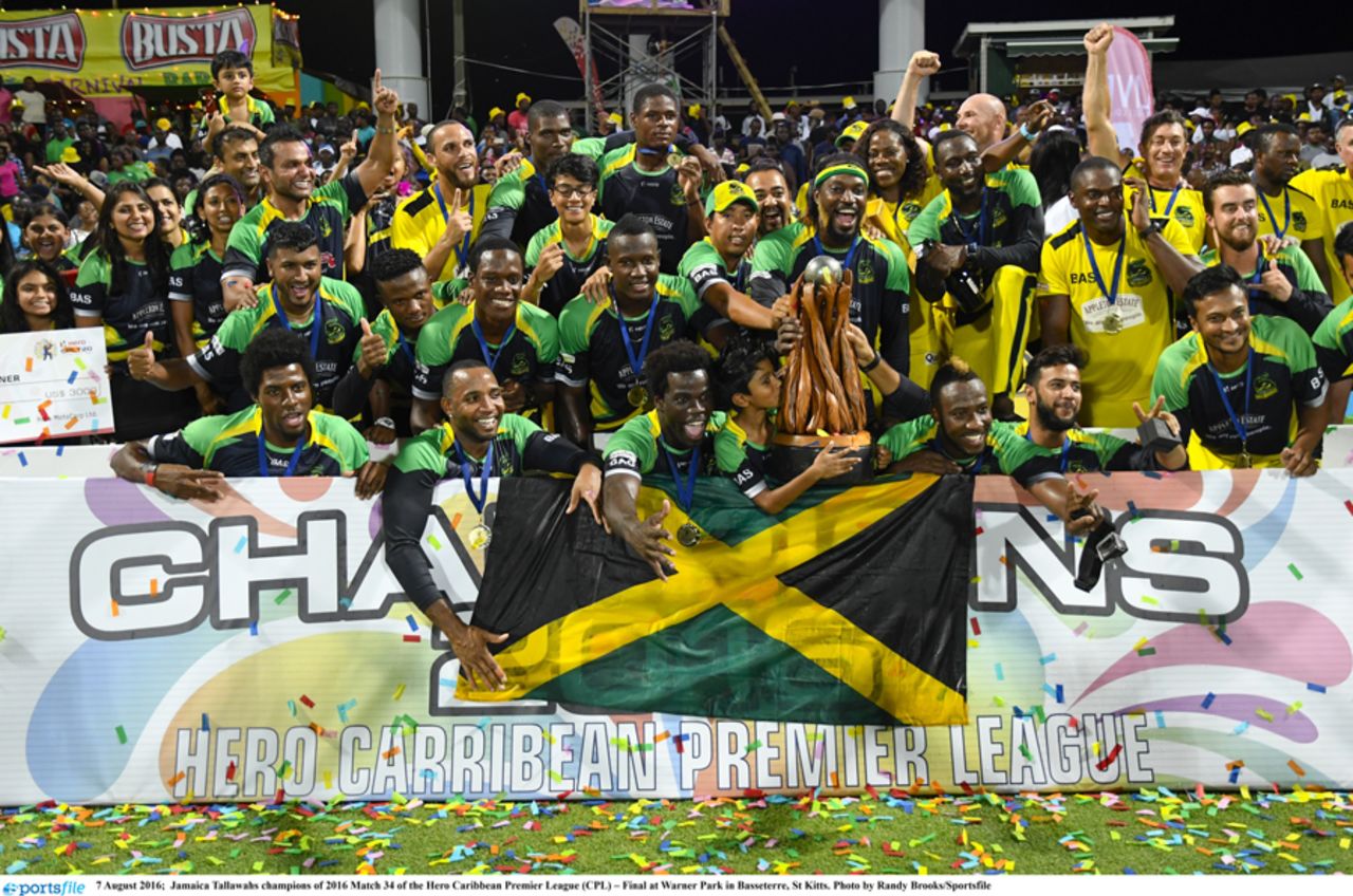 Jamaica Tallawahs enjoy their moment of triumph after claiming their second CPL title, CPL 2016, final, St Kitts, August 7, 2016