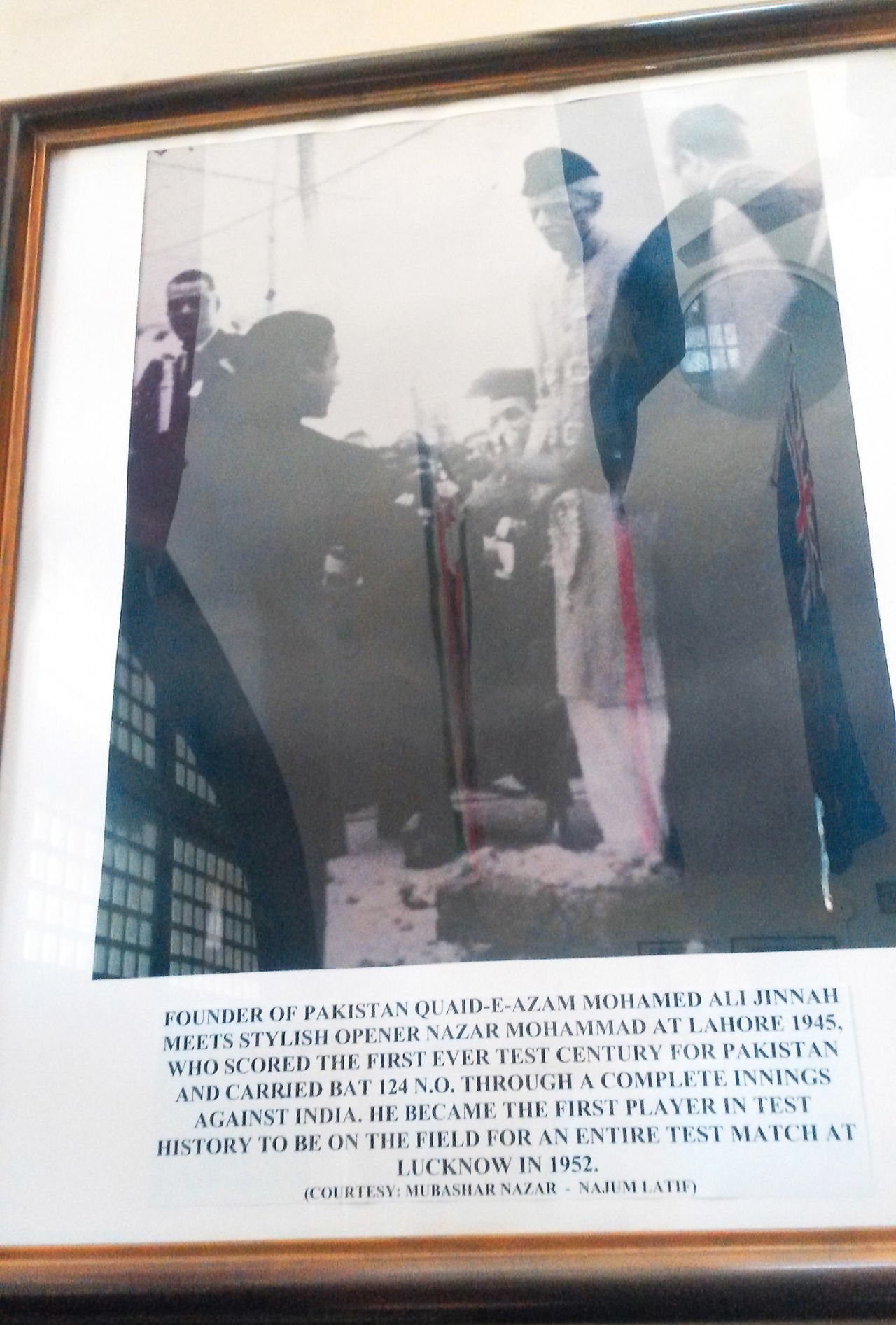 A photograph of Muhammad Ali Jinnah meeting cricketer Nazar Mohammad in Lahore, 1945