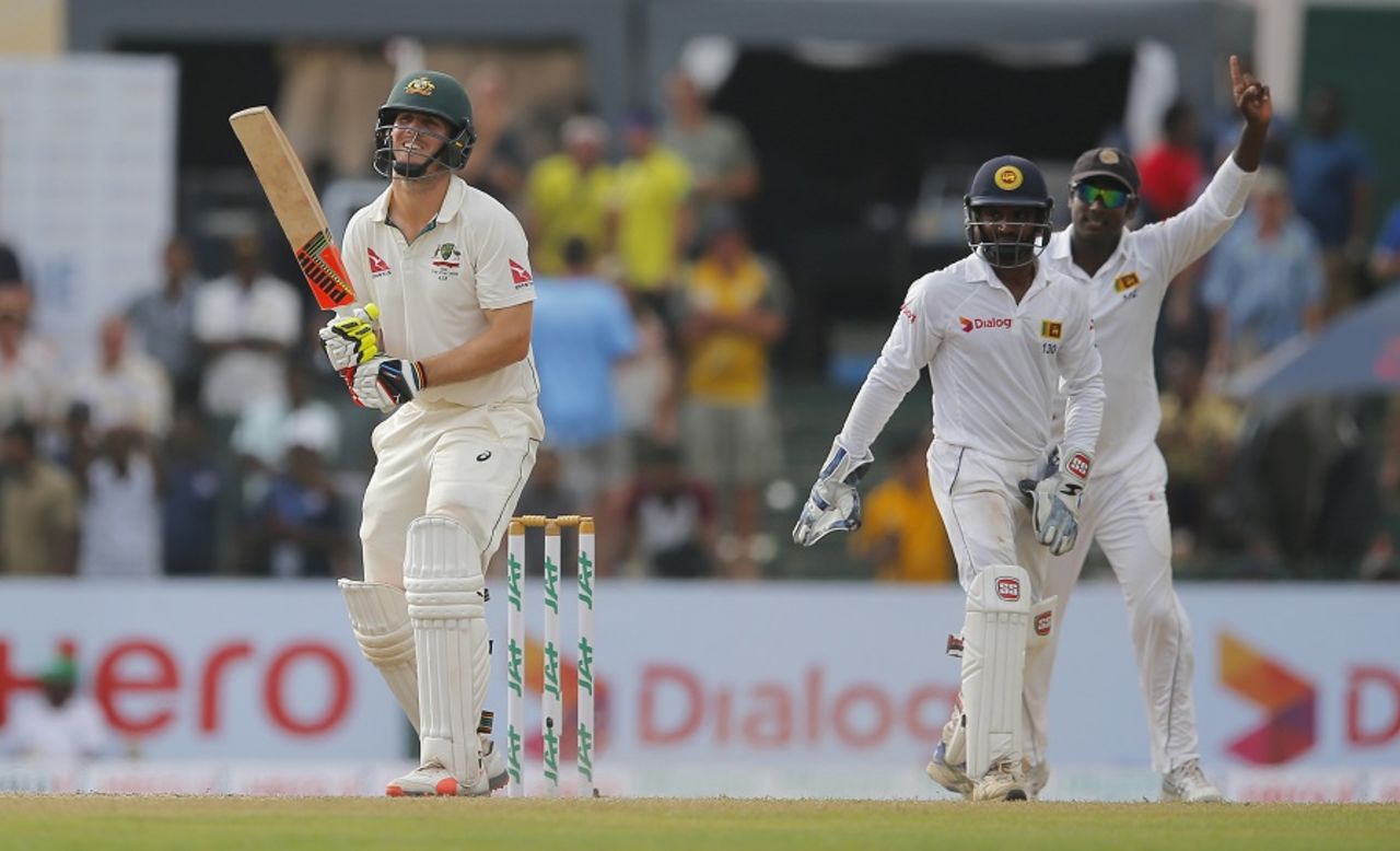 Mitchell Marsh shows his disappointment after being dismissed, Sri Lanka v Australia, 3rd Test, SSC, 3rd day, August 15, 2016