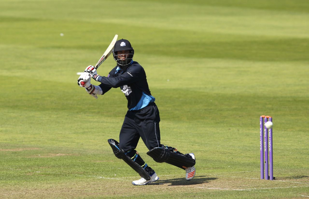 Moeen Ali carried the fight for Worcestershire, Somerset v Worcestershire, Royal London One-Day Cup quarter-finals, Taunton, August 17, 2016