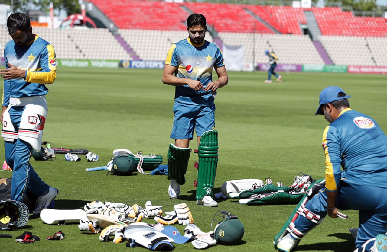 Pakistan players pad up for a net session, Ageas Bowl, August 23, 2016