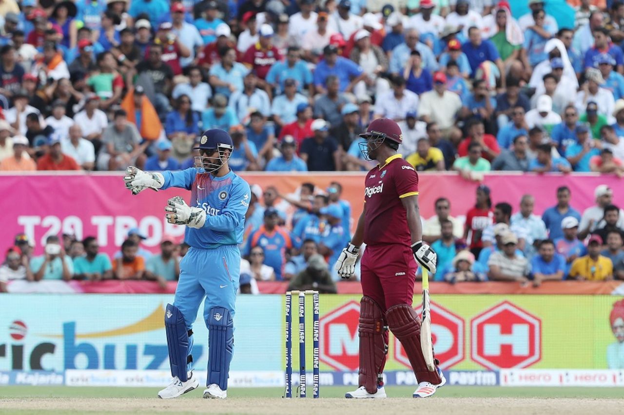 MS Dhoni adjusts the field during West Indies' opening carnage, India v West Indies, 1st T20I, Lauderhill, August 27, 2016