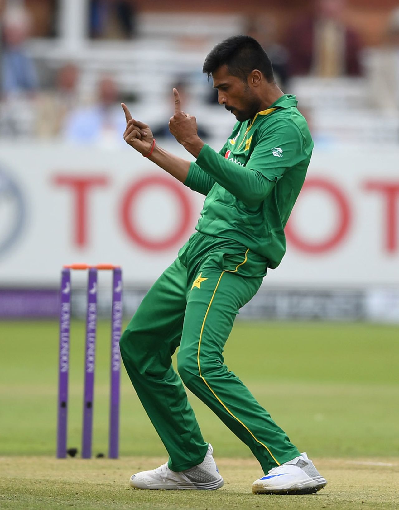 Mohammad Amir struck second ball to remove Jason Roy, England v Pakistan, 2nd ODI, Lord's, August 27, 2016