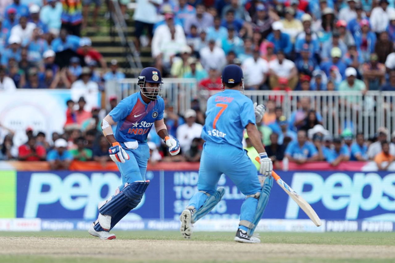 KL Rahul and MS Dhoni run between the wickets, India v West Indies, 1st T20I, Florida, August 27, 2016