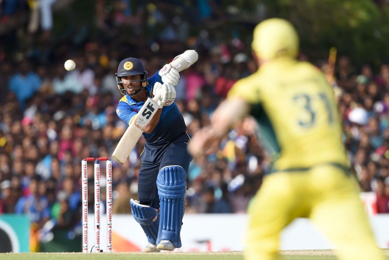 Dinesh Chandimal punches the ball into the off side, Sri Lanka v Australia, 3rd ODI, Dambulla, August 28, 2016